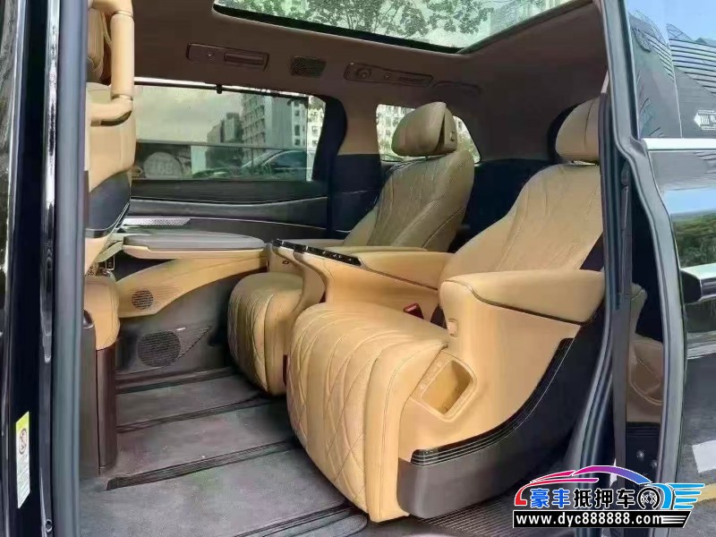 25年腾势D9轿车抵押车出售