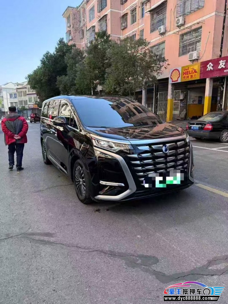 25年腾势D9轿车抵押车出售