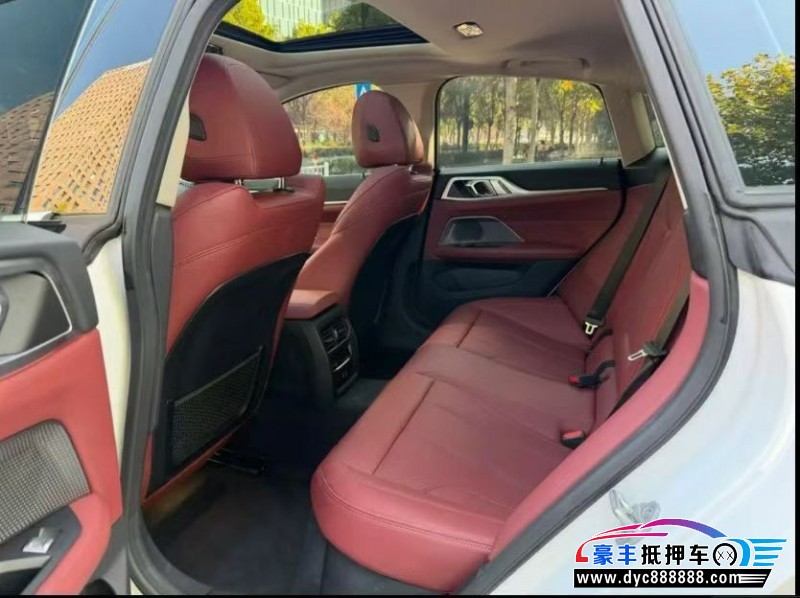 24年宝马4系轿车抵押车出售