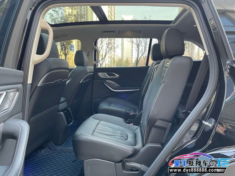 24年红旗HS7轿车抵押车出售