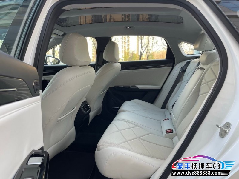 24年吉利银河L6轿车抵押车出售