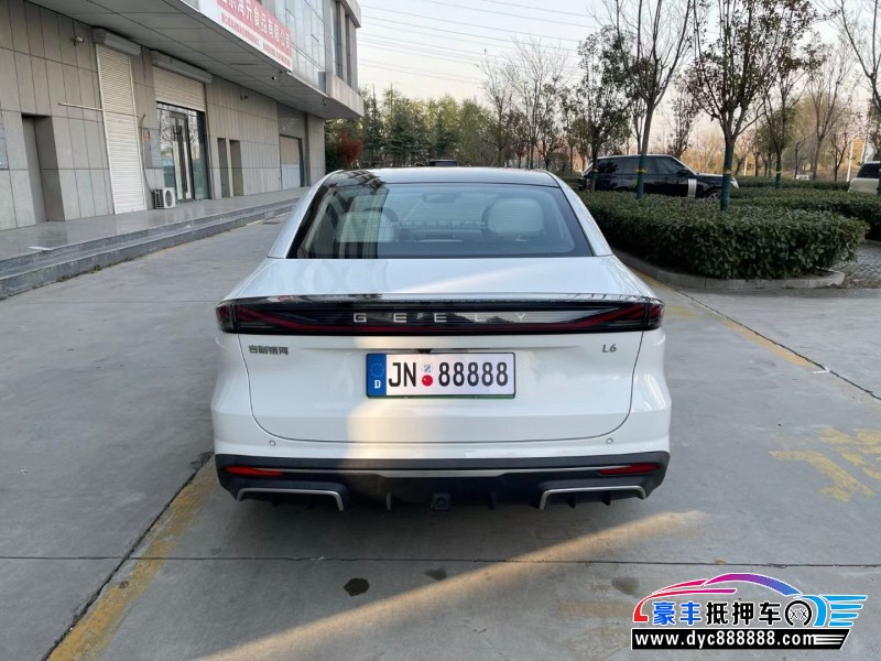 24年吉利银河L6轿车抵押车出售