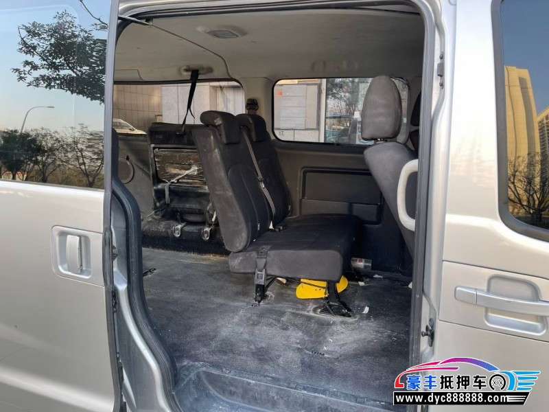 21年江淮瑞风M3轿车抵押车出售