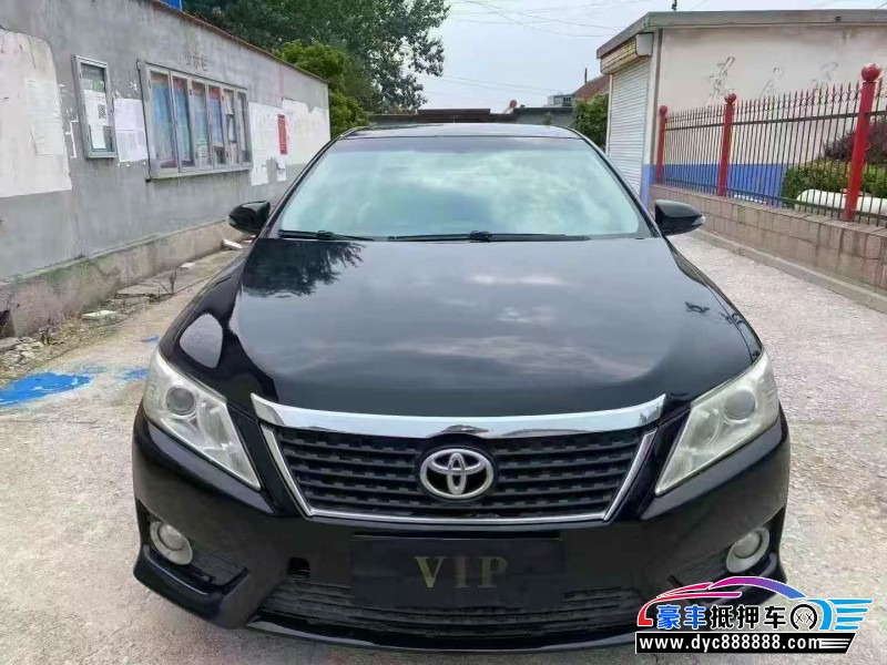 13年丰田凯美瑞轿车抵押车出售