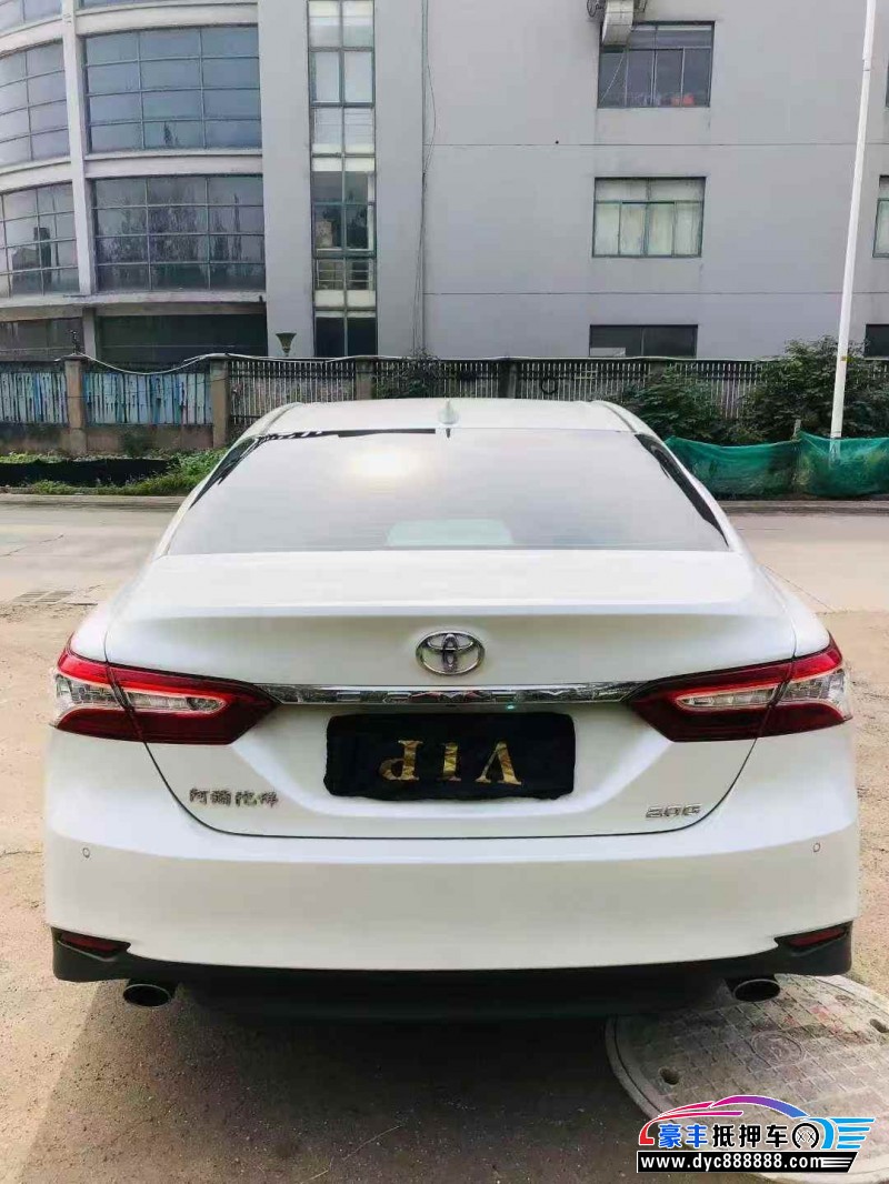 23年丰田凯美瑞轿车抵押车出售