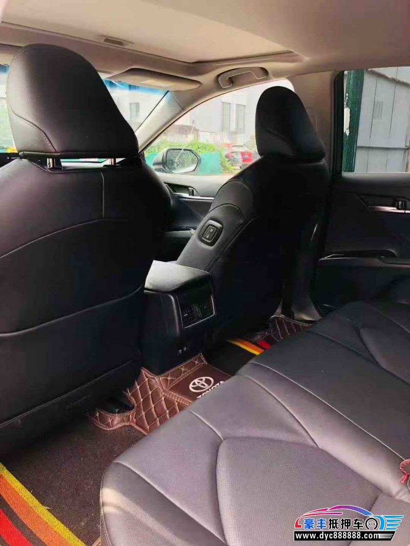 23年丰田凯美瑞轿车抵押车出售