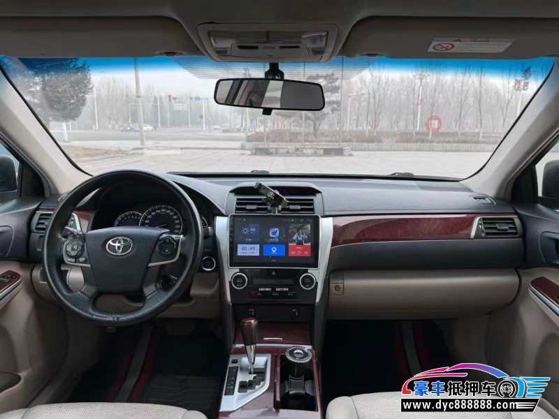 13年丰田凯美瑞轿车抵押车出售