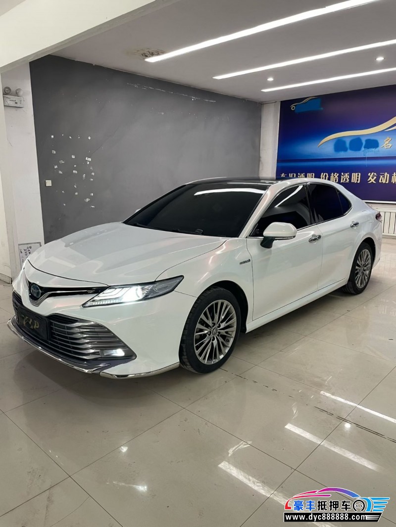 21年丰田凯美瑞轿车抵押车出售