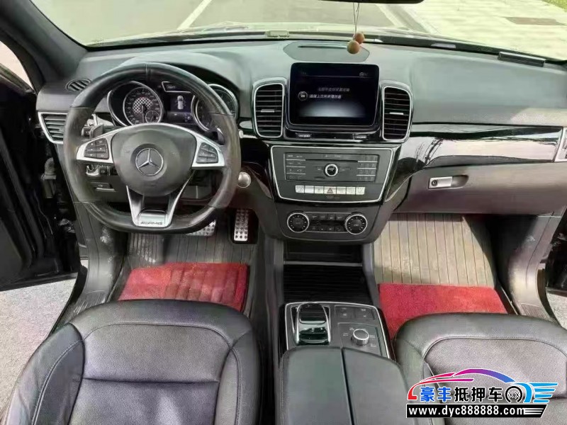 19年奔驰GLE AMG轿车抵押车出售