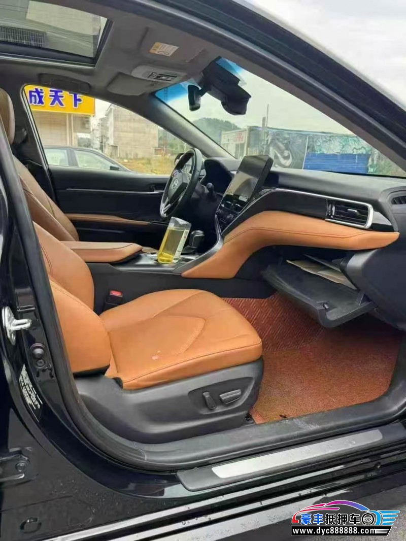 21年丰田凯美瑞轿车抵押车出售