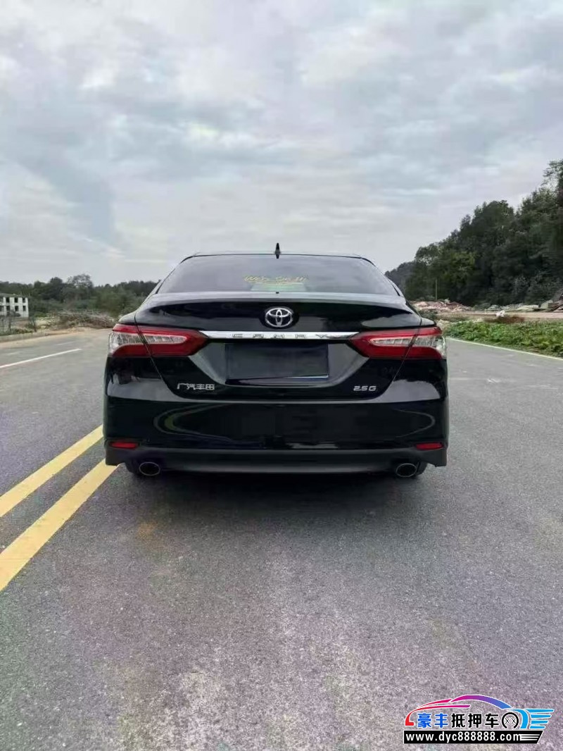 21年丰田凯美瑞轿车抵押车出售