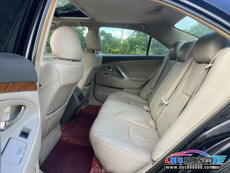 11年丰田凯美瑞轿车抵押车出售