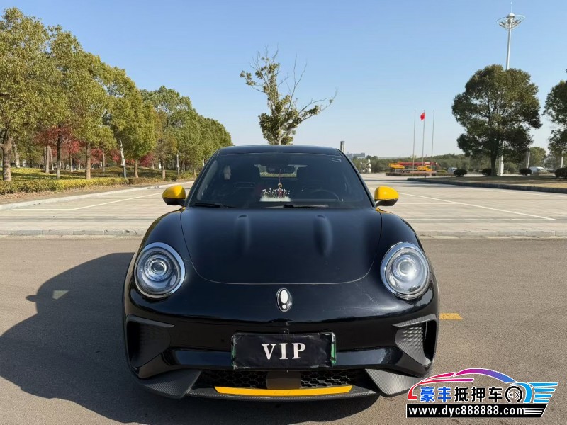 抵押车出售24年欧拉好猫轿车