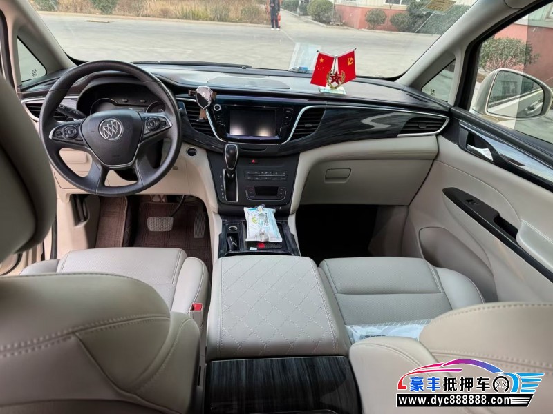 19年别克GL8轿车抵押车出售