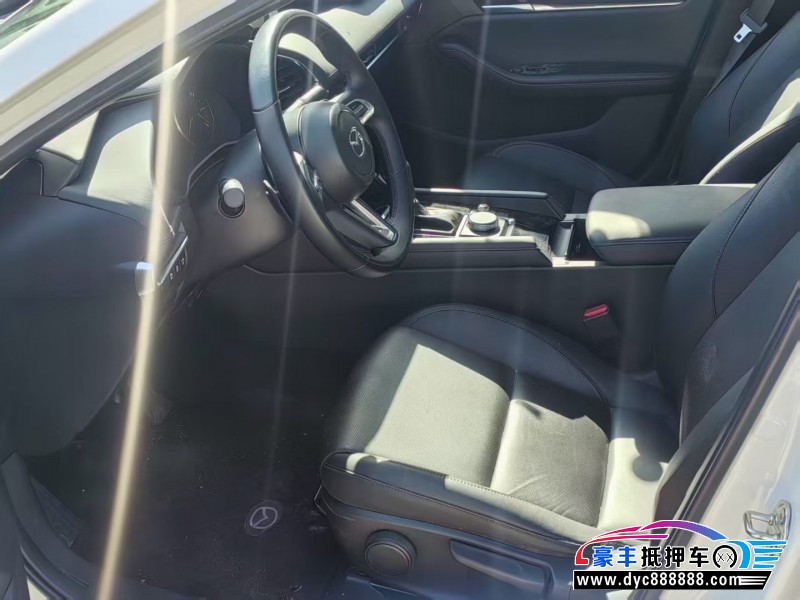 24年马自达3 Axela昂克赛拉轿车抵押车出售