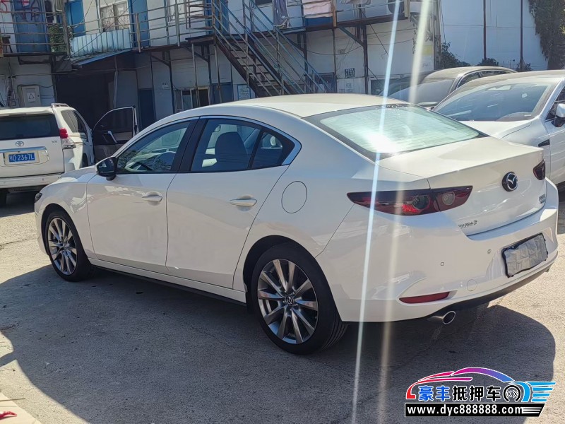 24年马自达3 Axela昂克赛拉轿车抵押车出售