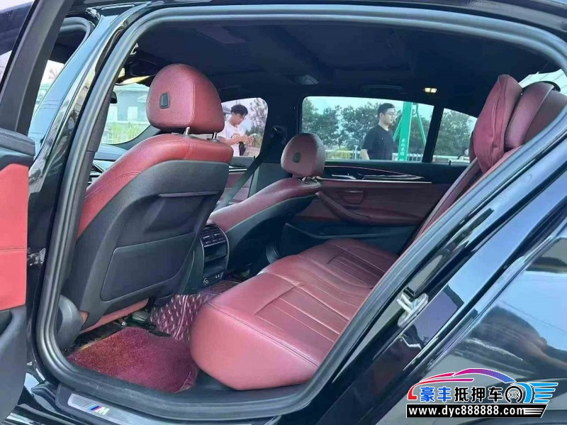 20年宝马5系轿车抵押车出售