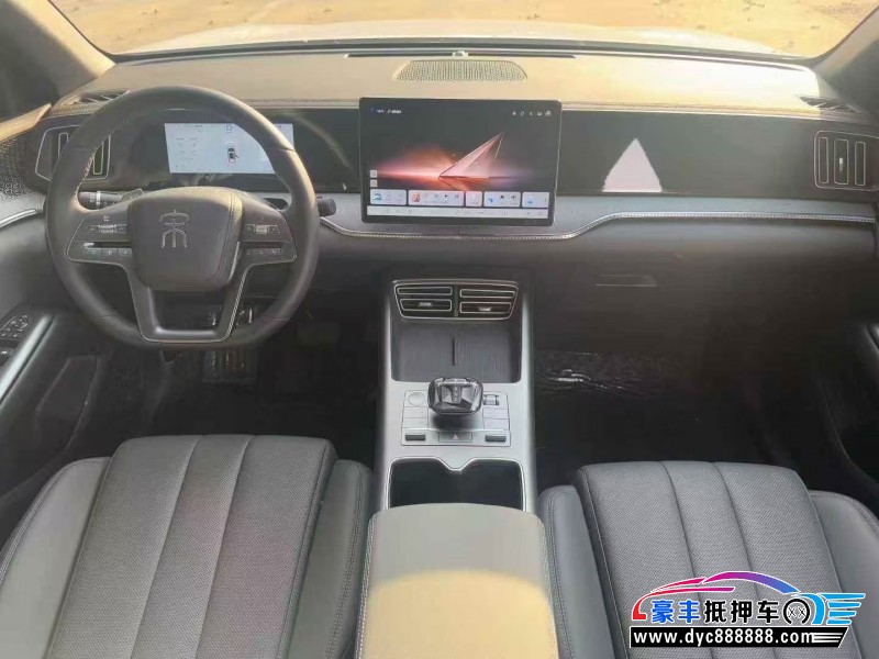 25年比亚迪宋轿车抵押车出售