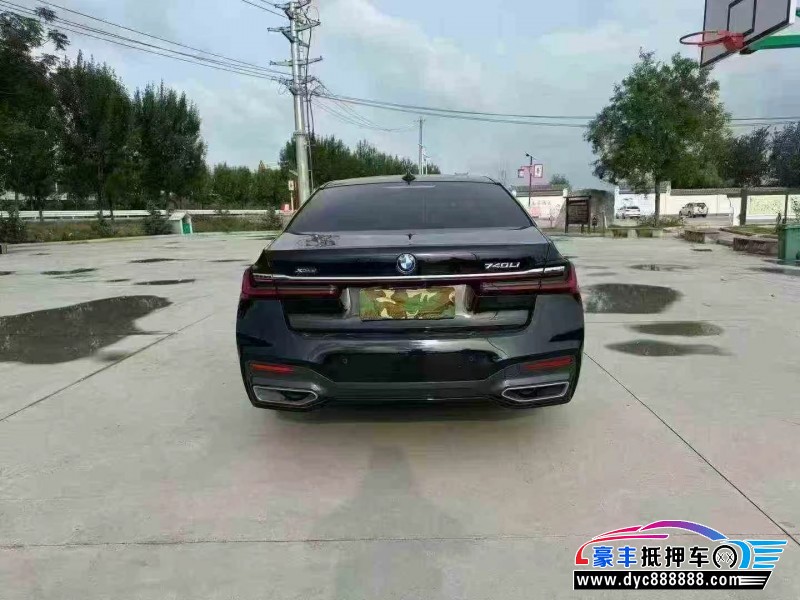 21年宝马7系轿车抵押车出售
