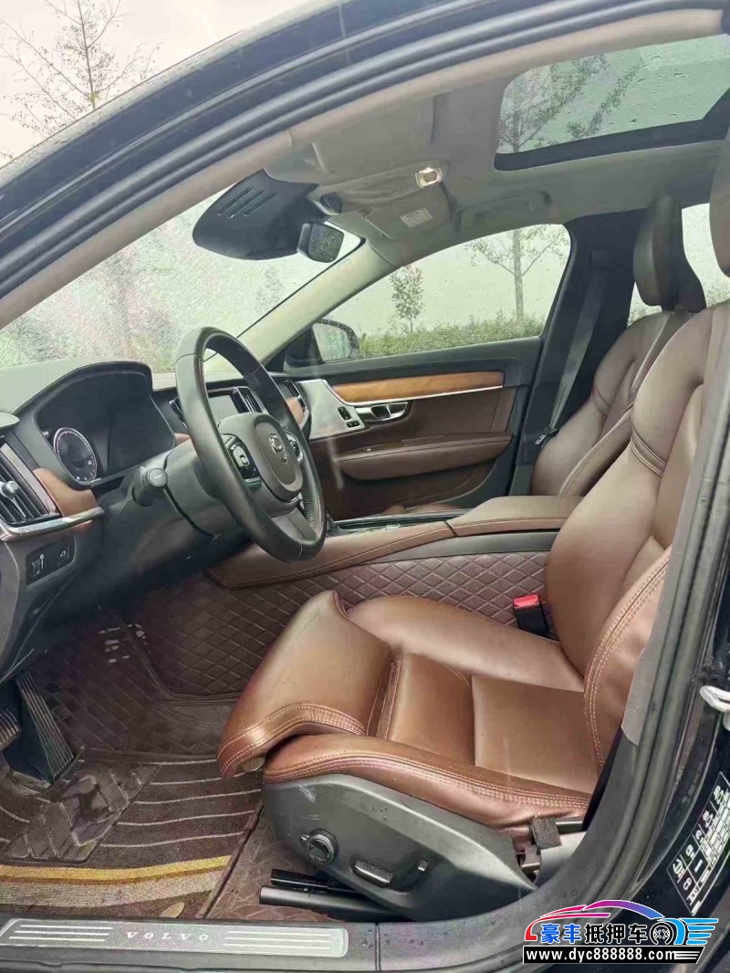 19年沃尔沃S90轿车抵押车出售