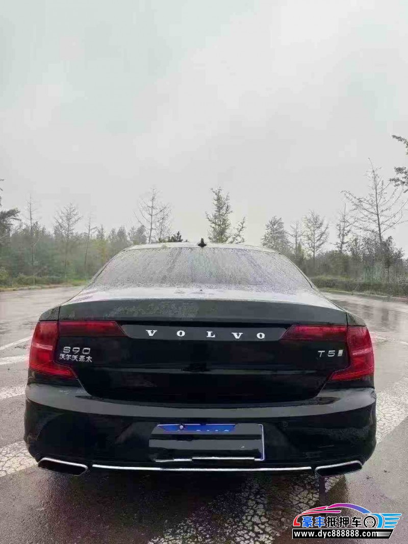 19年沃尔沃S90轿车抵押车出售