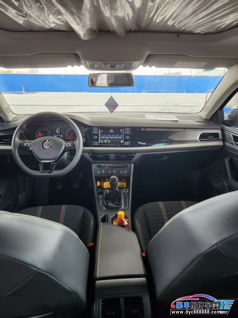 19年大众朗逸轿车抵押车出售