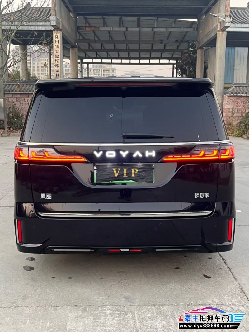 24年岚图梦想家轿车抵押车出售