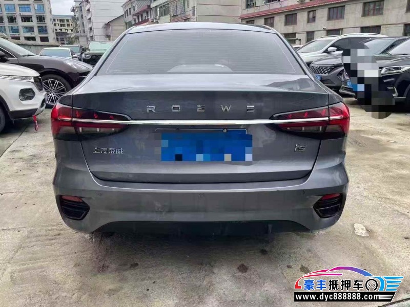 21年荣威i5轿车抵押车出售