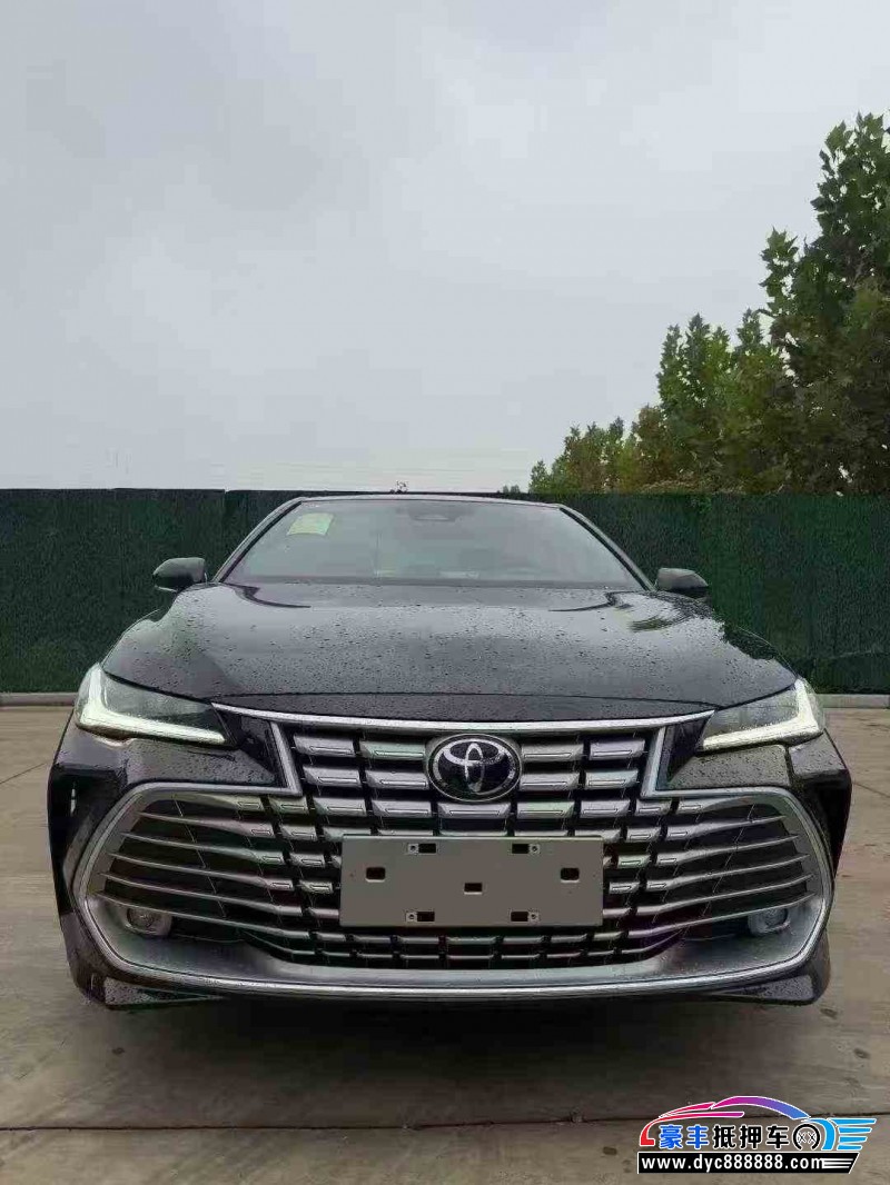 25年丰田亚洲龙轿车抵押车出售