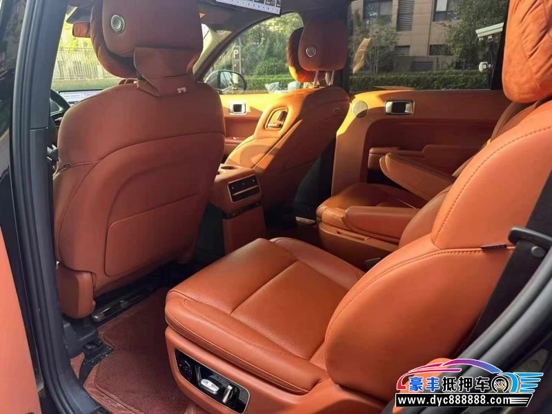 23年理想L9轿车抵押车出售