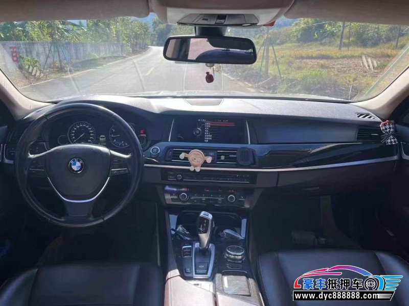 17年宝马5系轿车抵押车出售