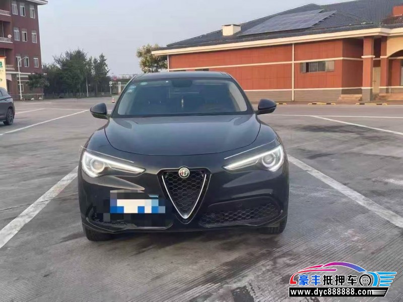 19年阿尔法·罗密欧Stelvio轿车抵押车出售