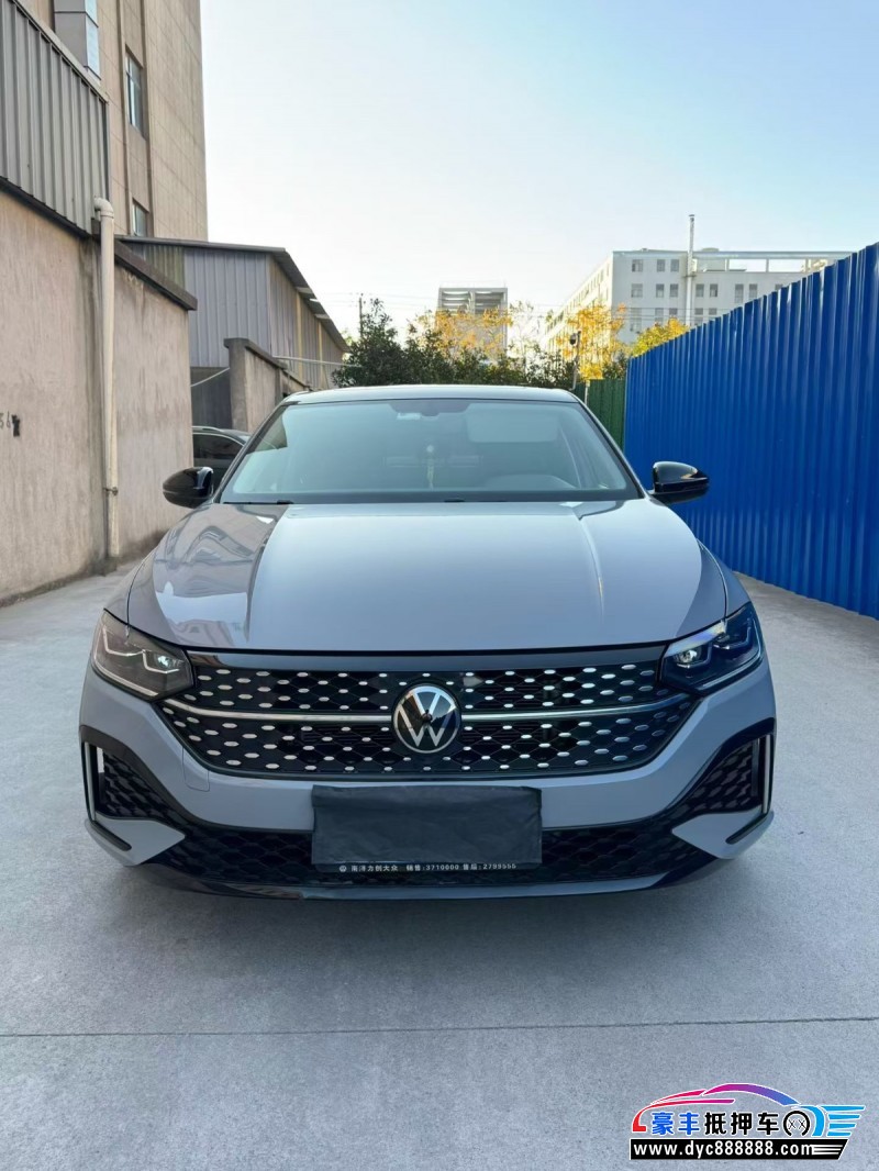 22年大众朗逸轿车抵押车出售