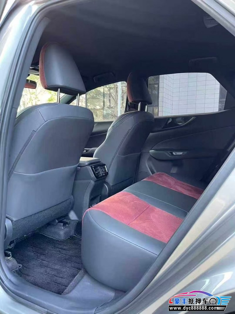 24年雷克萨斯NX轿车抵押车出售