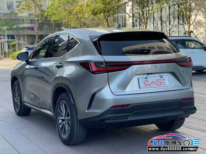 24年雷克萨斯NX轿车抵押车出售