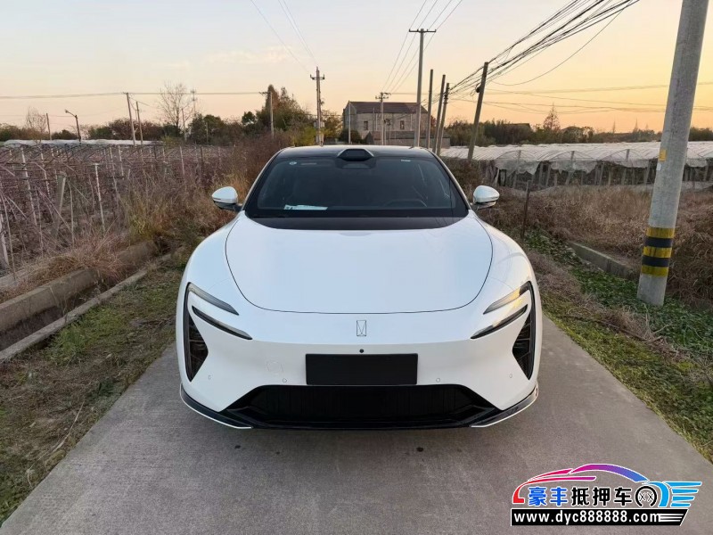 25年阿维塔06轿车抵押车出售