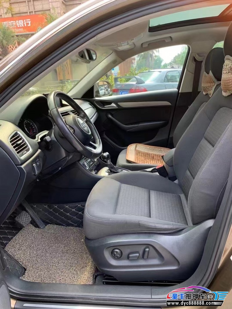 15年奥迪Q3轿车抵押车出售