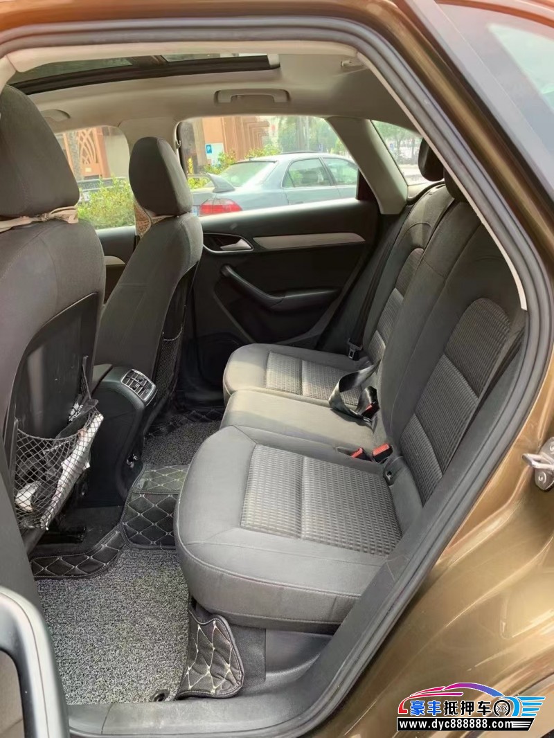 15年奥迪Q3轿车抵押车出售