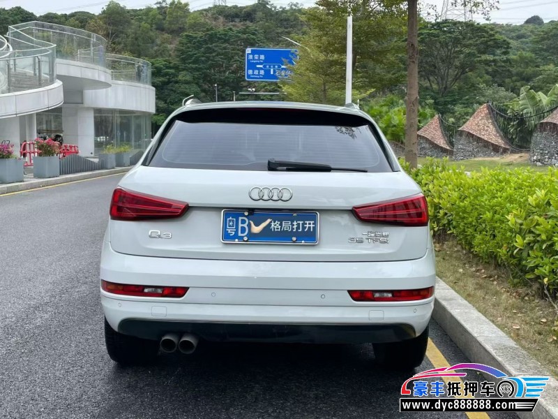 18年奥迪Q3轿车抵押车出售