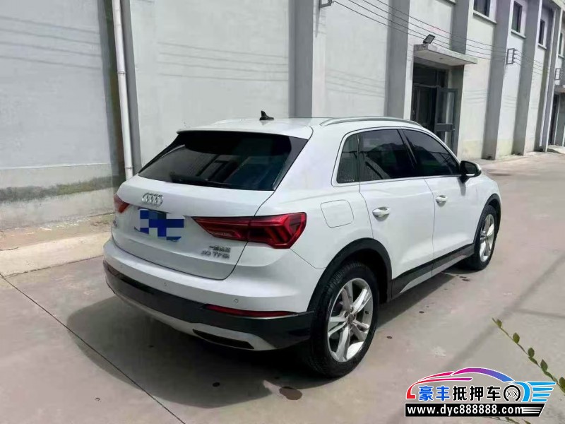 19年奥迪Q3轿车抵押车出售