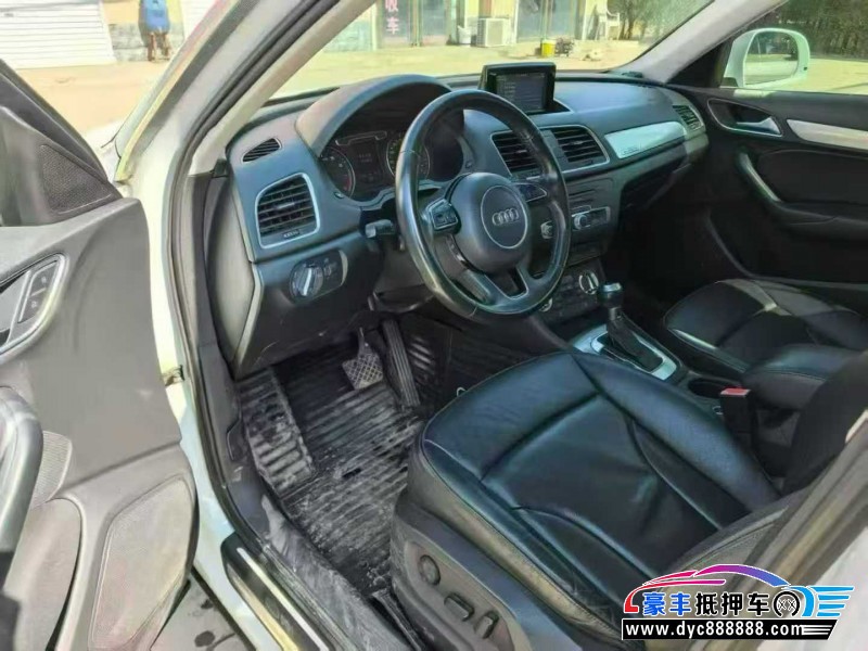 15年奥迪Q3轿车抵押车出售