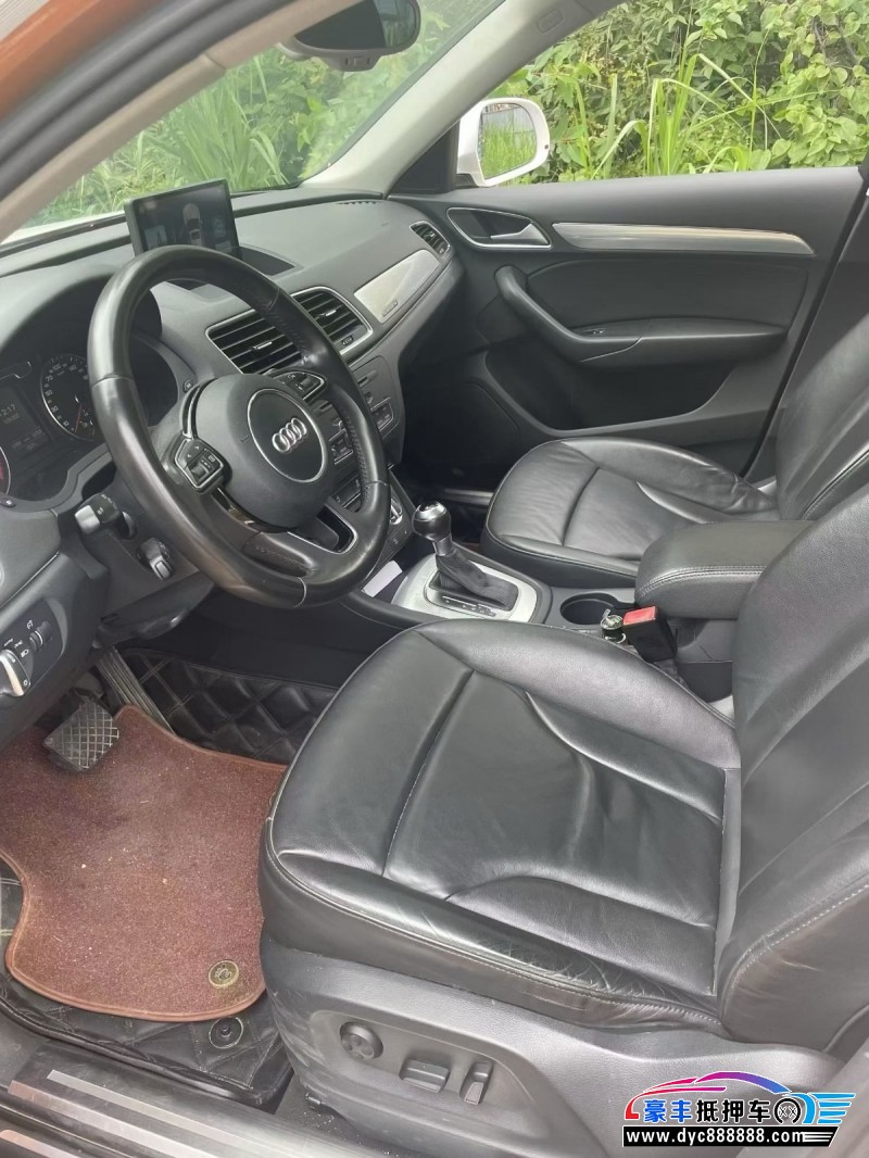 15年奥迪Q3轿车抵押车出售