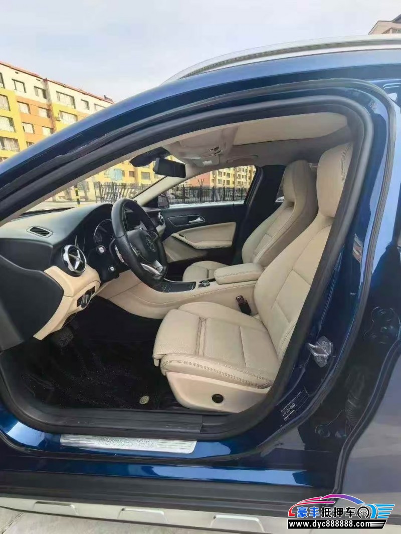 19年奔驰GLASUV抵押车出售