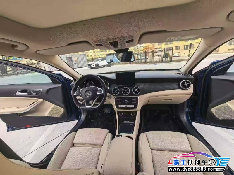 19年奔驰GLASUV抵押车出售