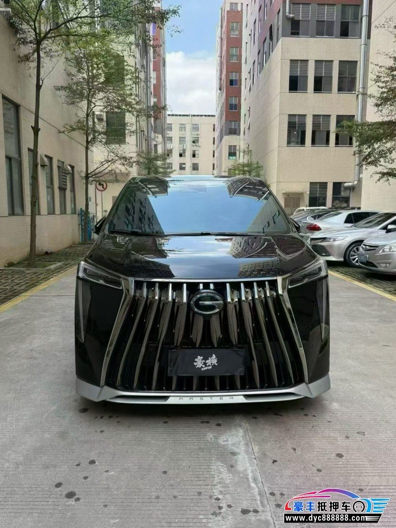 23年传祺M8轿车抵押车出售