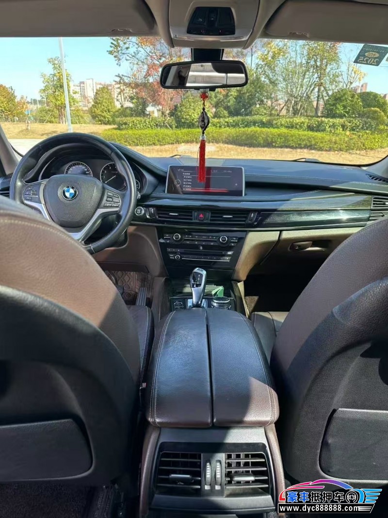 15年宝马X5轿车抵押车出售