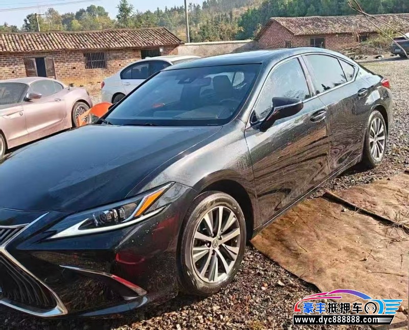 20年雷克萨斯ES轿车抵押车出售