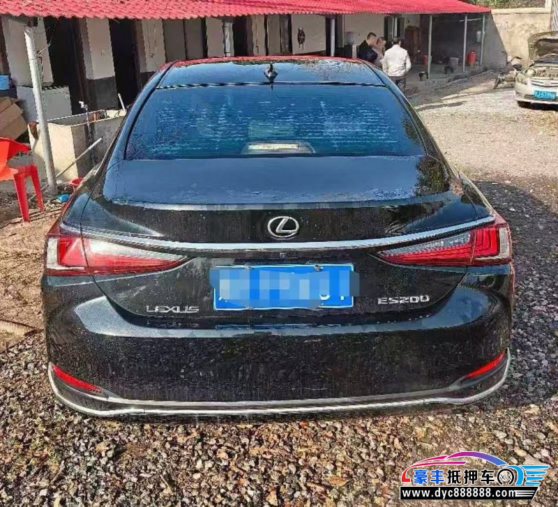 20年雷克萨斯ES轿车抵押车出售