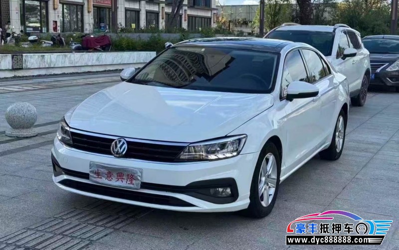 22年大众凌渡轿车抵押车出售