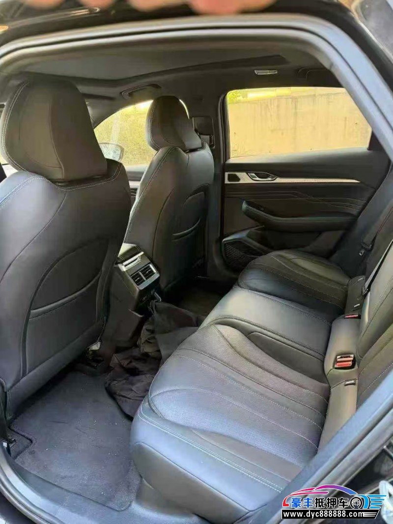 25年吉利星瑞轿车抵押车出售